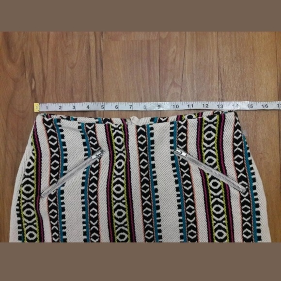 Divided by H&M A-Line Embroidered Woven Multi-color Geo Aztec - Picture 7 of 9